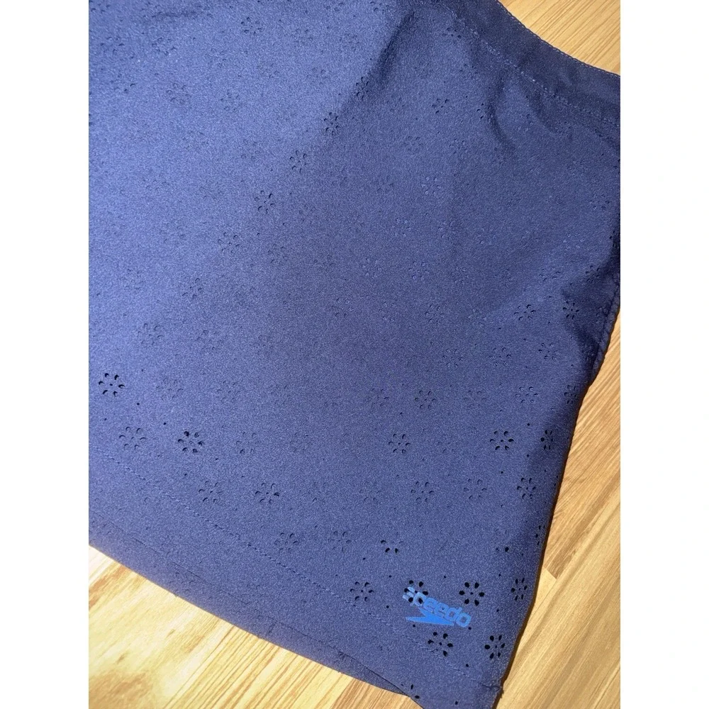 Speedo Women's Navy Blue Skort Sz‎ Small Eyelet Cut Shorts UPF 50+ Protection